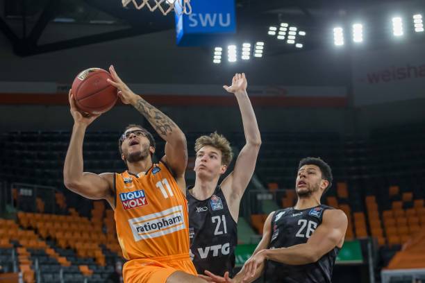 高价门票持 高价门票持