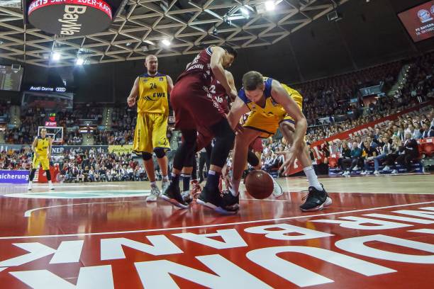 伯恩茅斯的 伯恩茅斯的