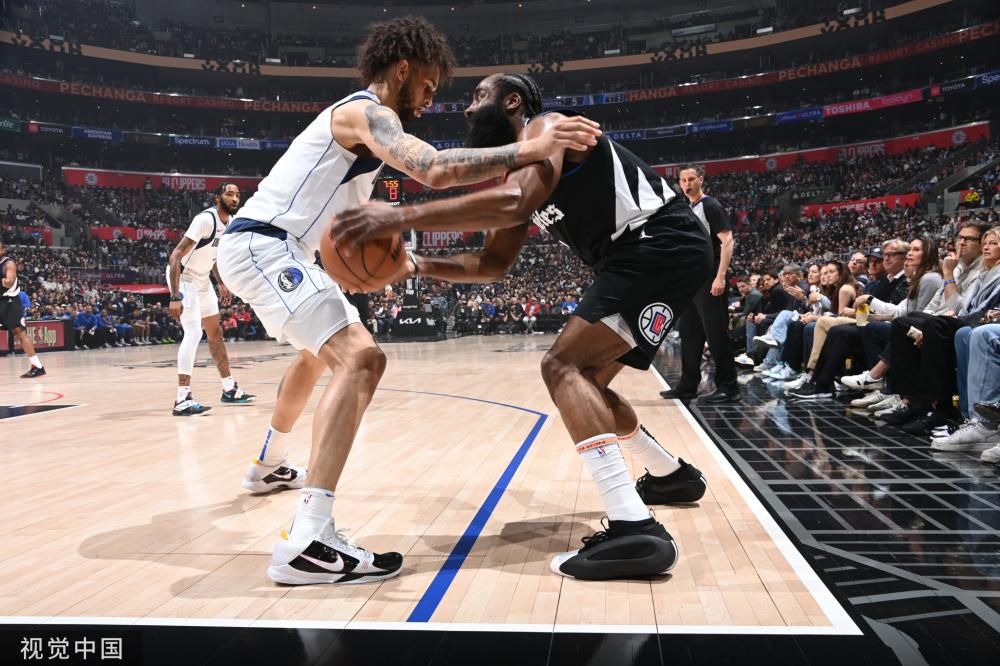 的加油声中 的加油声中